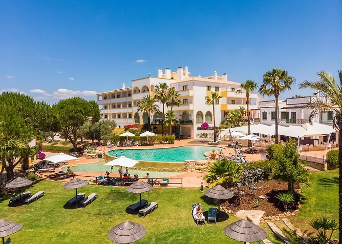 Vale D'El Rei Hotel & Villas