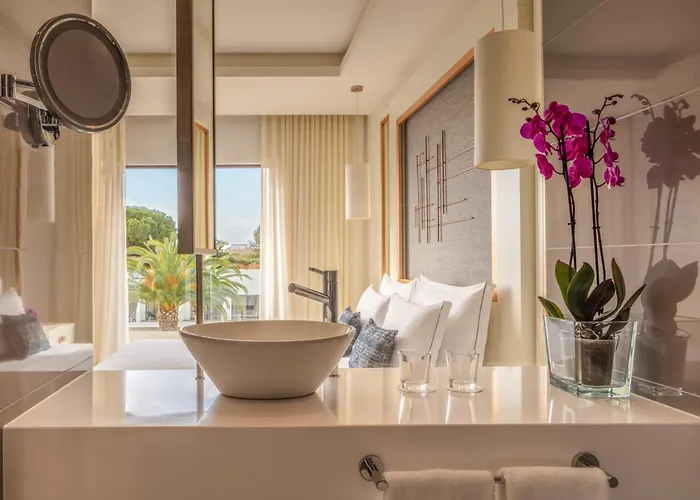 Hotel 5 estrelas: Tivoli Carvoeiro